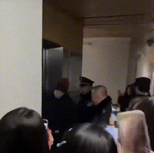 女孩裸检视频在线视频,女孩隐私泄露的警示